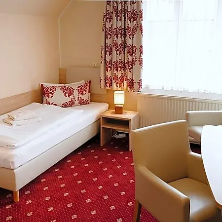 Hotell An Den Bleichen 3*